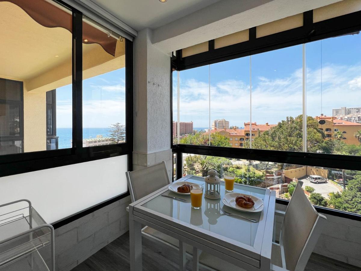 Apartment Aloha Playa Malaga 베날마데나코스타 외부 사진