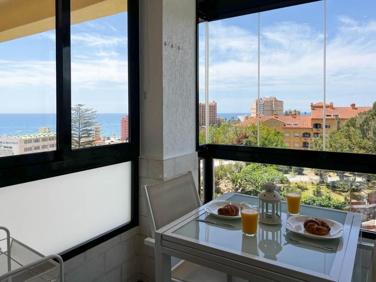 Apartment Aloha Playa Malaga 베날마데나코스타 외부 사진